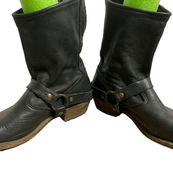 Vintage Foundry Co Leather Moto Boots 7 Black Almond Toe Mid Calf Low Heel - Picture 5 of 8